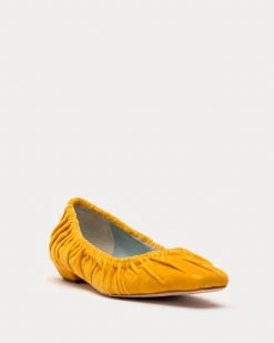 Britta Ruched Flat Velvet Mustard -clothing BRITTAV MUSTARD 02