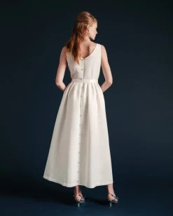 Chrysanthemum Maxi Dress Oyster -clothing CRYSANTHEMUM DRESS 04