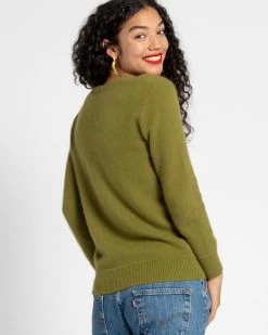 Collegiate Sweater Green -clothing Collegiate olive 04