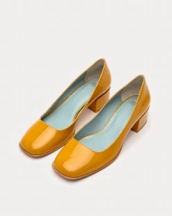 Doll Pump Soft Patent Mustard -clothing DOLLSP MUSTARD 04
