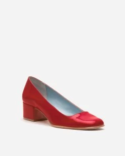 Doll Pump Soft Patent Red -clothing DOLL RED 02