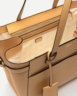 Brigetta Shopping Tote Vachetta Camel -clothing DSCF4063