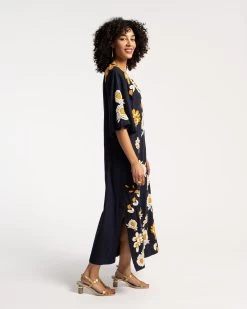 Dreamy Caftan Blue Blossom -clothing NEW CAFTAN NAVY 04