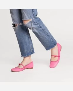 Jude Mary Jane Leather Flat Pink -clothing SS19 JUDE PINK ONBODY 1