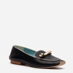 Suzanne Loafer Leather Black Oyster -clothing SS19 SUZANNE LOAFER BLACK 02 a97dcb7a bdce 4c7b bab3 7a594ea3e817