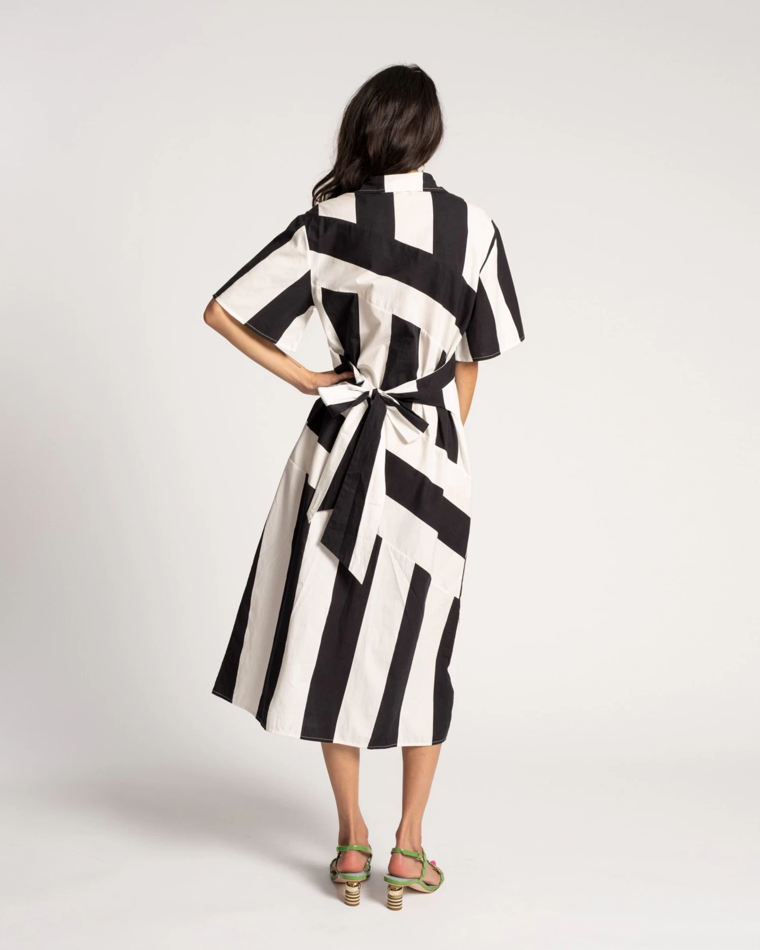 Amanda Shirtdress Stripe Black Oyster 4 Amanda Shirtdress Stripe Black Oyster - Image 4