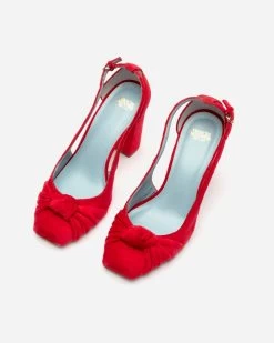 Retro Pump Velvet Scarlet -clothing VELVET RETRO PUMPS 04