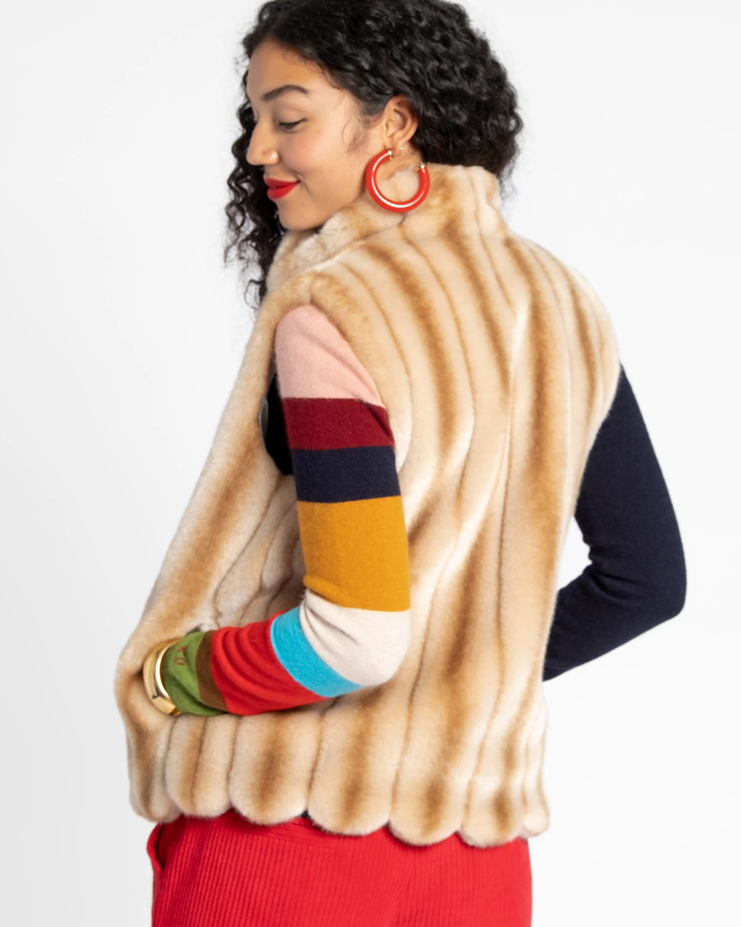 Faux Fur Scalloped Hem Vest Honey 3 Faux Fur Scalloped Hem Vest Honey - Image 3