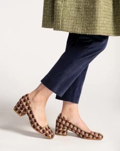 Doll Pump Basketweave Plaid